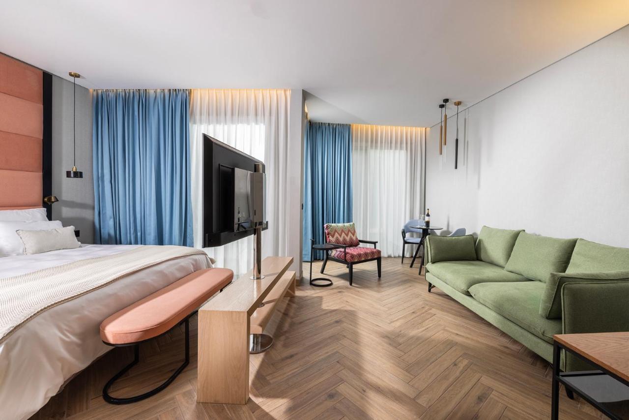 Almond Hotel - Adults Only Neve Ilan Exterior photo