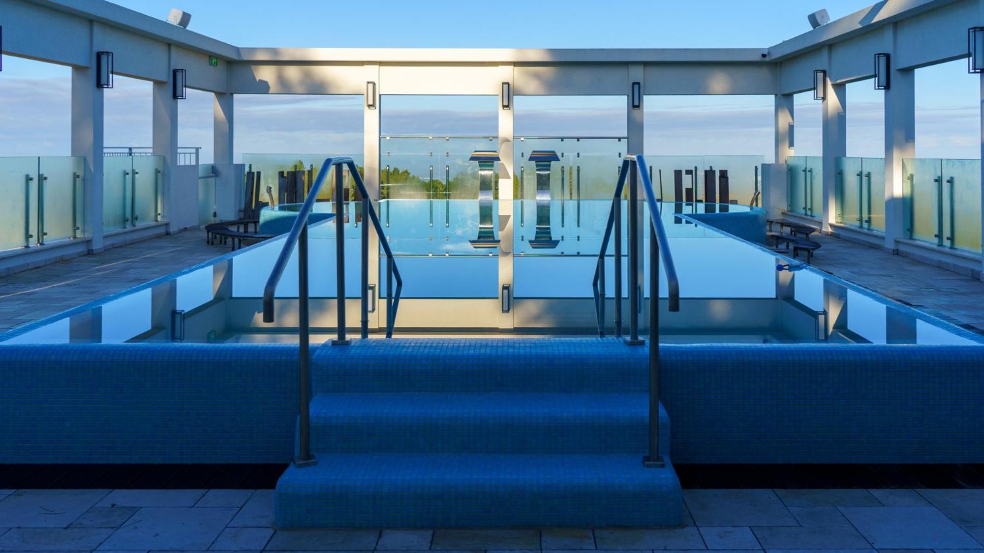 Almond Hotel - Adults Only Neve Ilan Exterior photo