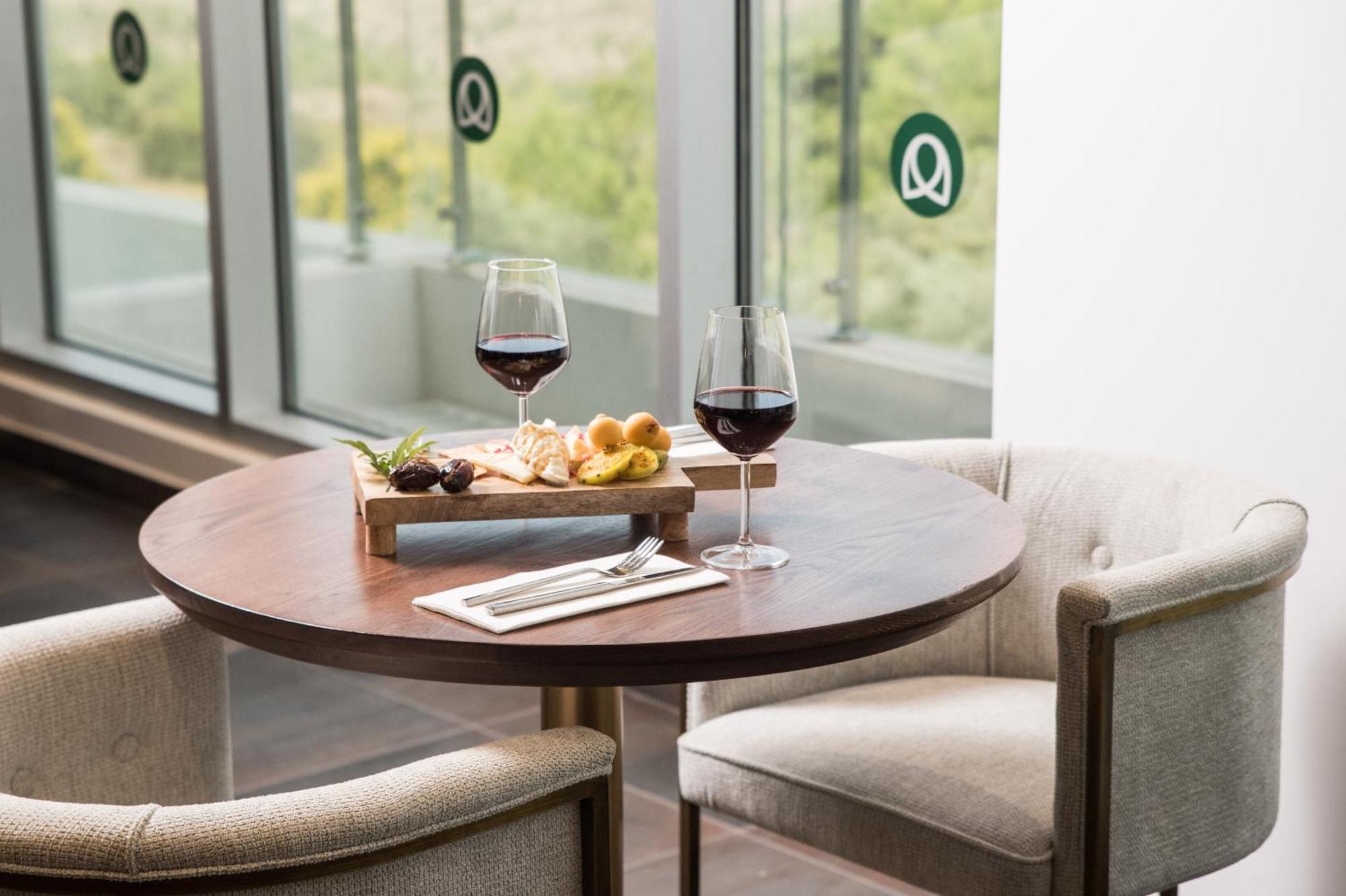 Almond Hotel - Adults Only Neve Ilan Exterior photo