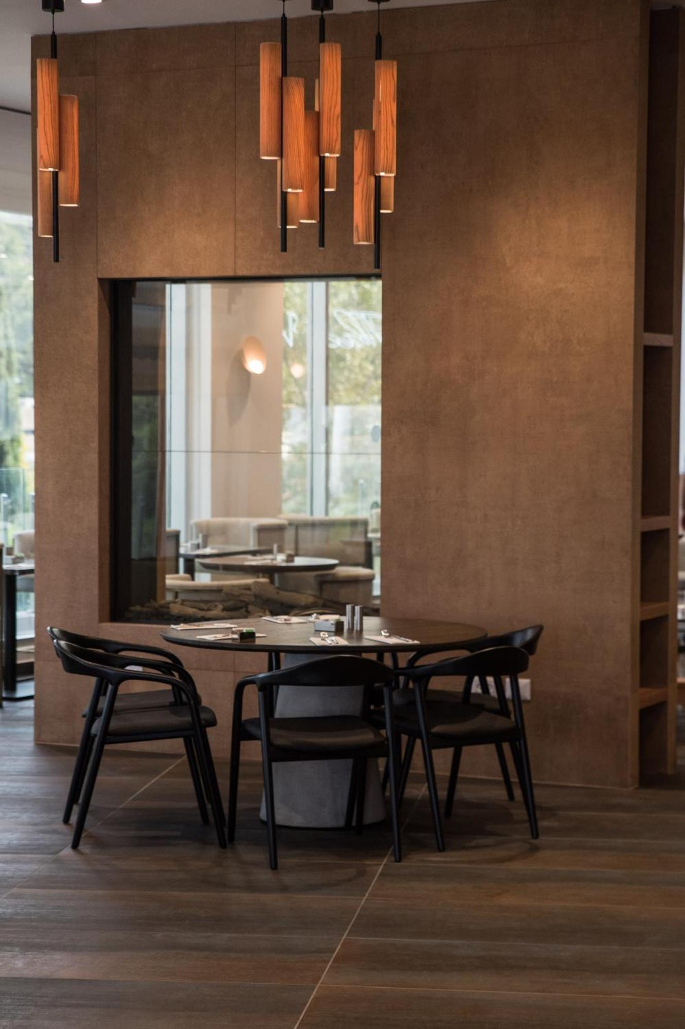 Almond Hotel - Adults Only Neve Ilan Exterior photo